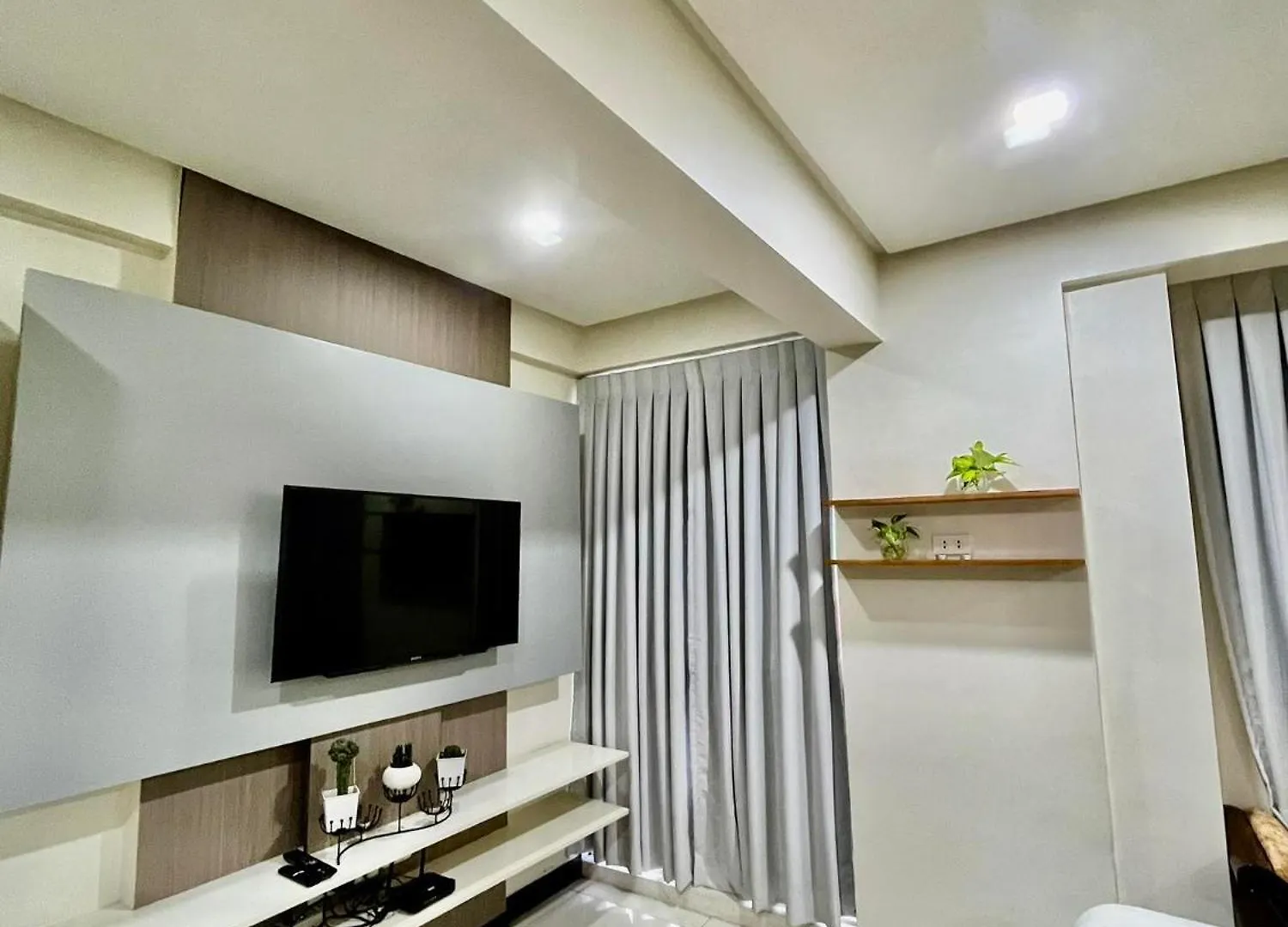 Kelsey'S Homestay Davao City Daire